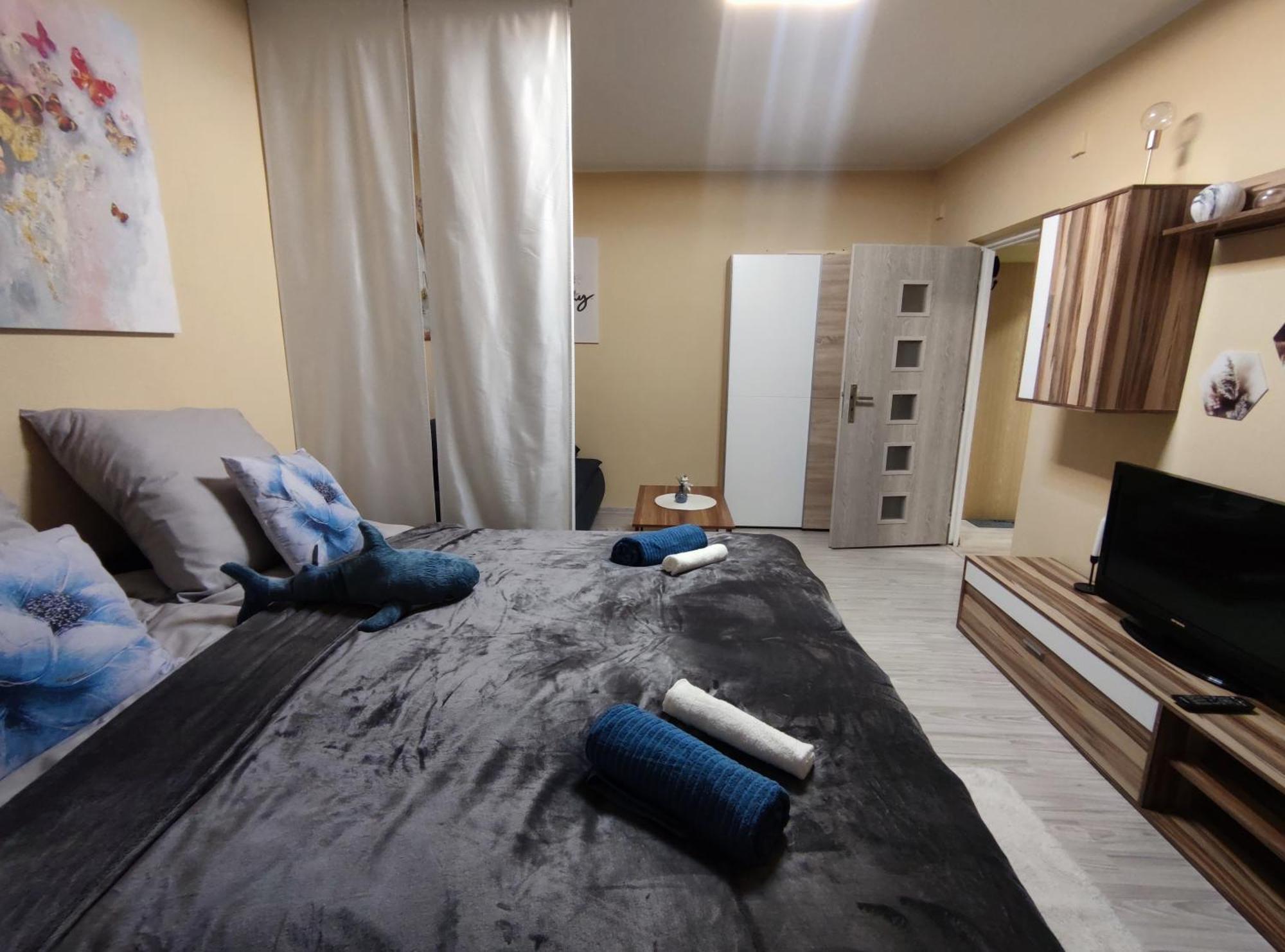 Veludo Apartments Centrum Free Parking Banska Bystrica Ngoại thất bức ảnh
